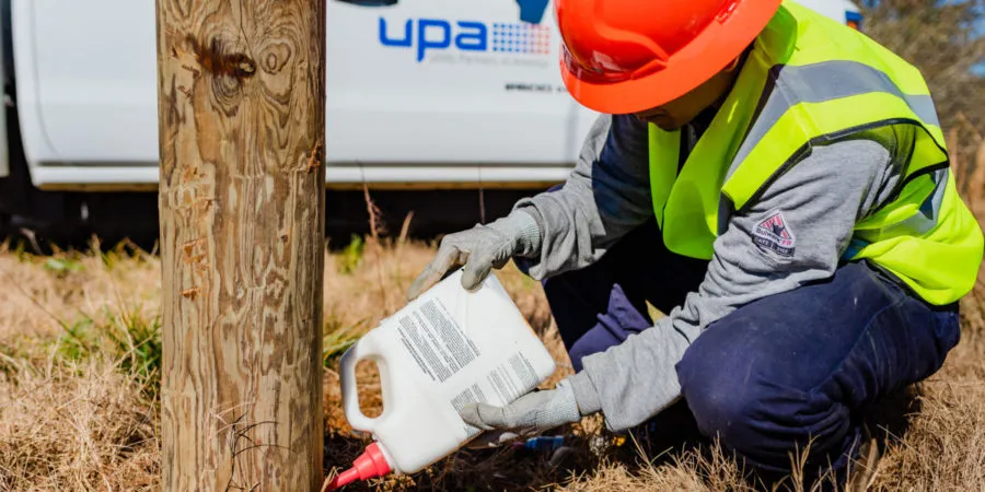 Illustration from UPA’s Top Five Self-Protection Safety Tips for Field Techs Working Outside article